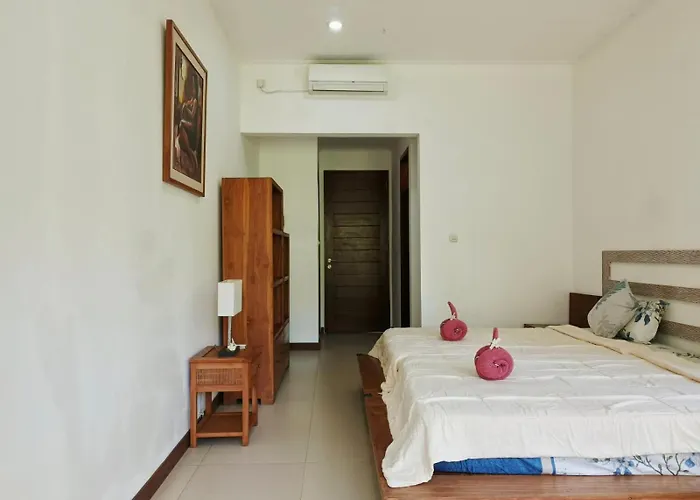 Malathi View House With Shared Pool