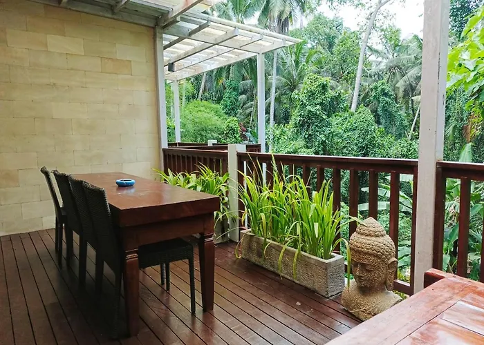 Malathi View House With Shared Pool ウブド