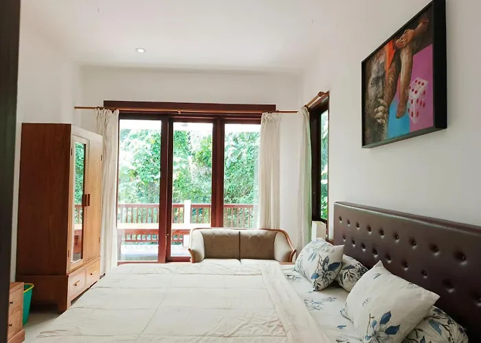 Malathi View House With Shared Pool ウブド