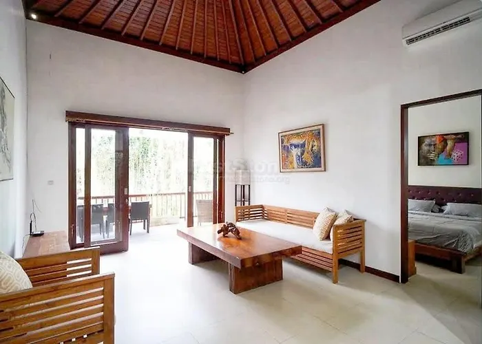 ロッジ Malathi View House With Shared Pool